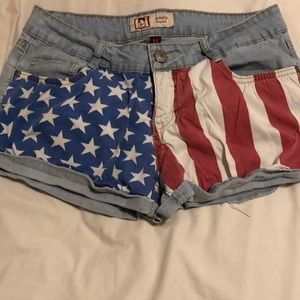 “Stars&Stripes” shorts